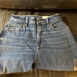 Aeropostale Mom Jeans size 00
